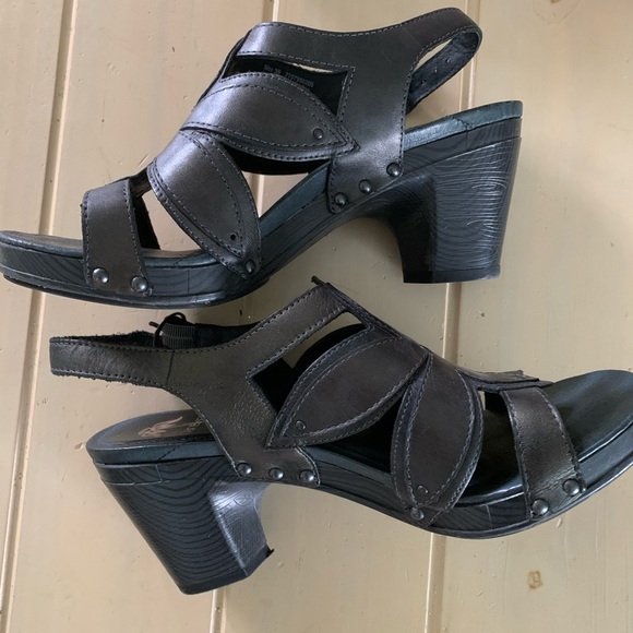 Dansko Shoes - Dansko heeled shoes